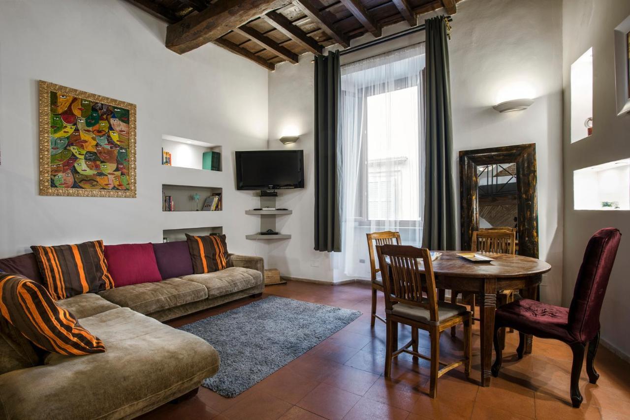 Charming Pantheon Apt In The Heart Of โรม ภายนอก รูปภาพ